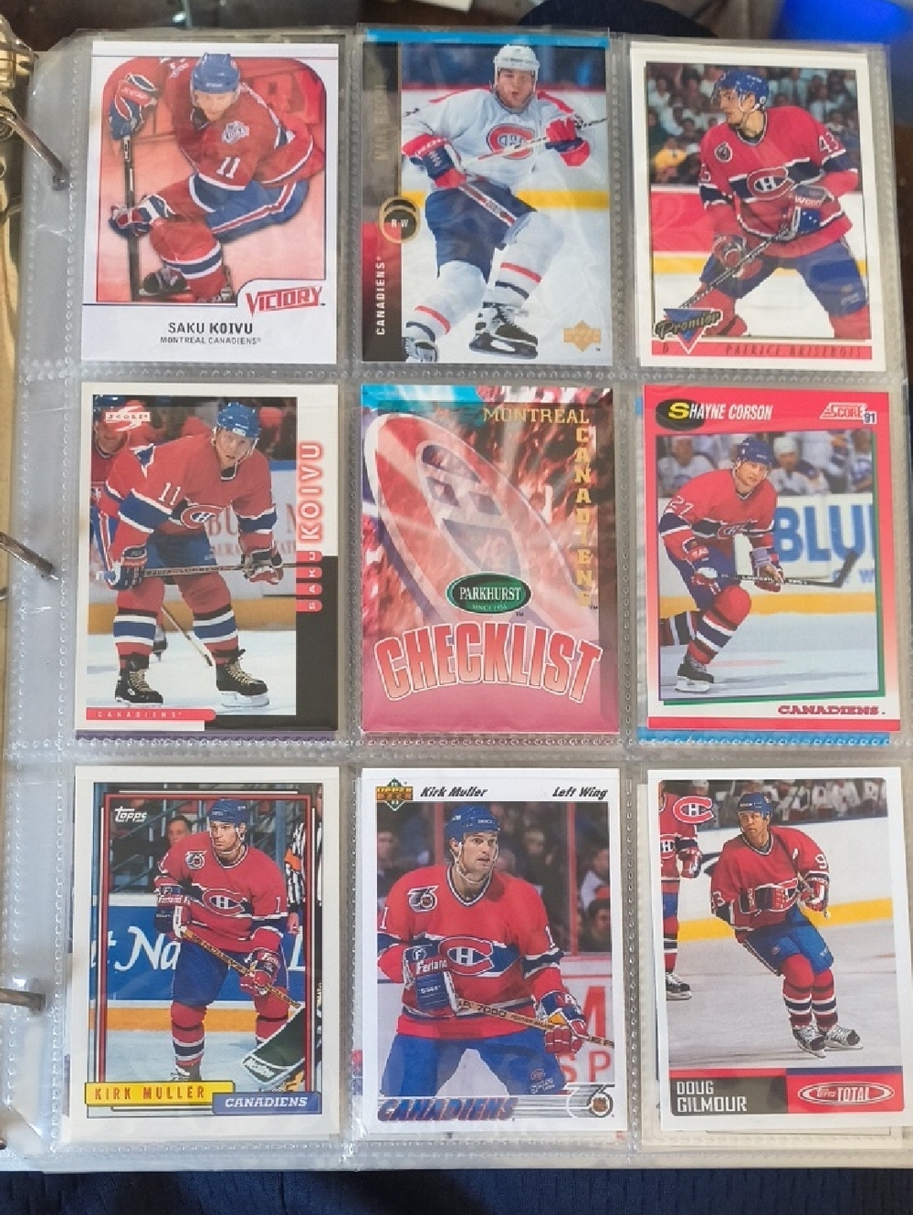 Montreal Canadiens NHL Vintage & Modern 81-Card 9 Page Collection in Binder